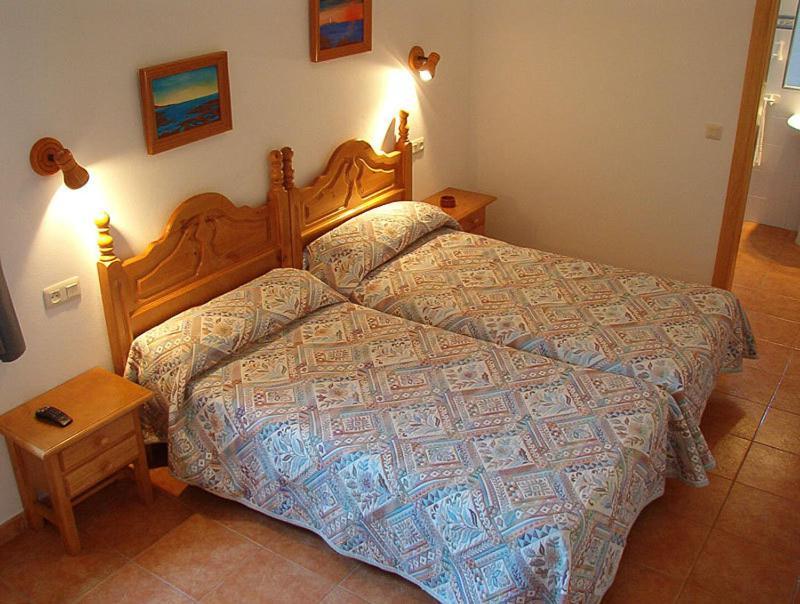 Hostal Las Acacias 로스 카뇨스 데 메카 객실 사진